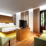 Hotel Alhambra Palace