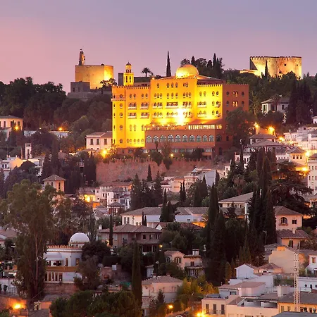 Alhambra Palace 5*