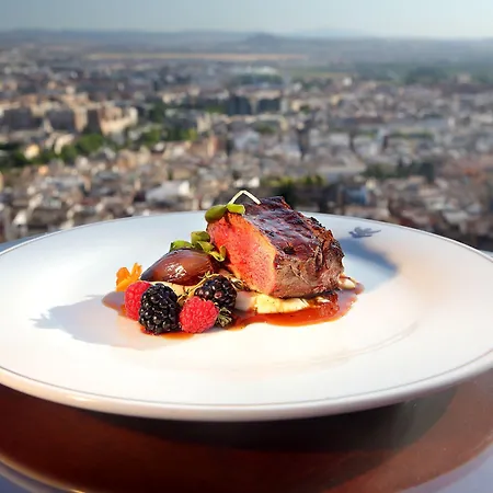 Hotel Alhambra Palace 5*