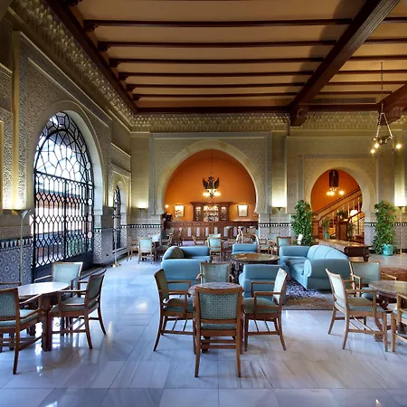 Alhambra Palace Hotel 5*