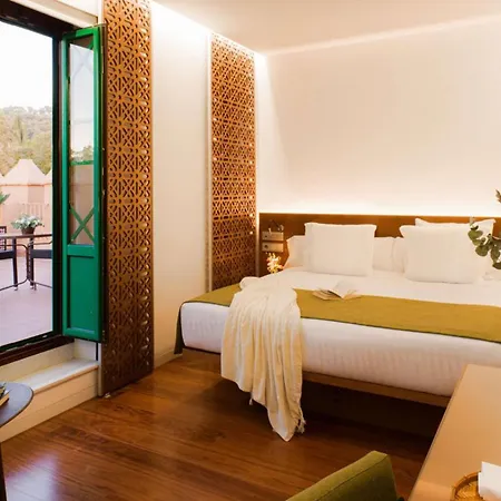 Hotel Alhambra Palace
